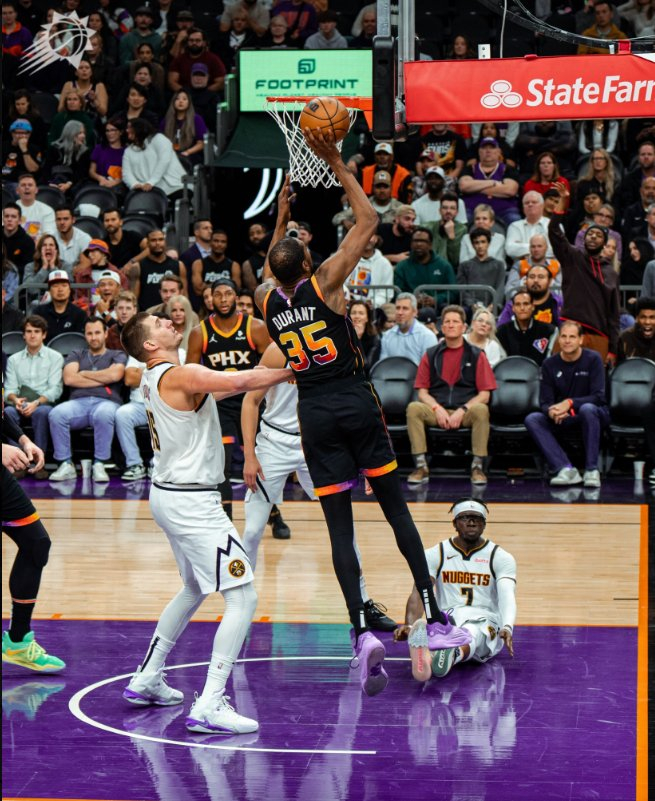 掘金绝杀尼日利亚男篮,布拉德利送出助攻 掘金绝杀尼日利亚男篮,布拉德利送出助攻