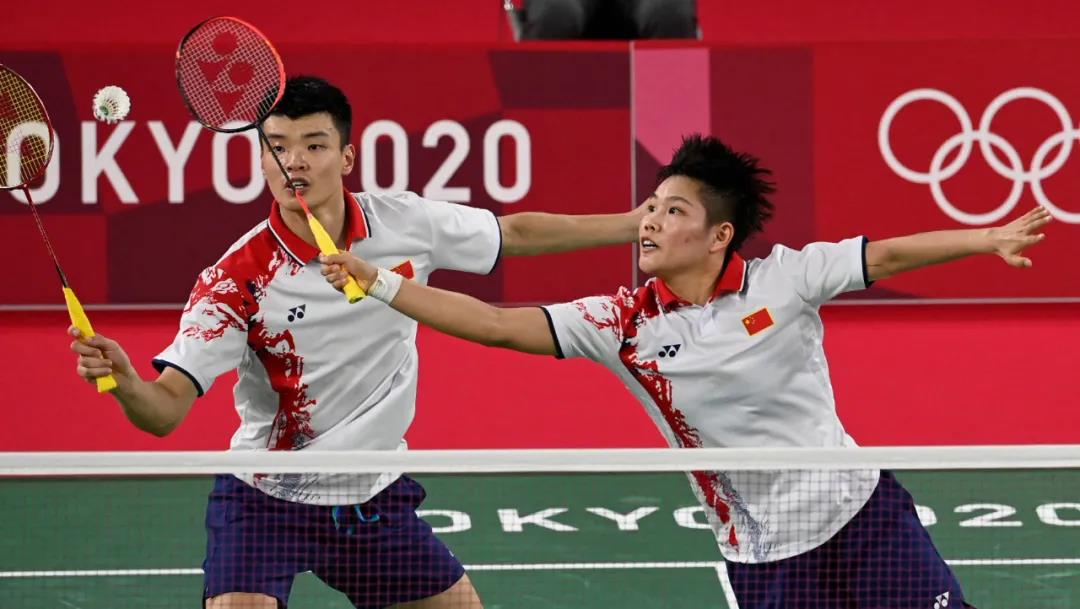 开云体育官网-泰国队完胜中国队，黄鸭组合点燃赛场