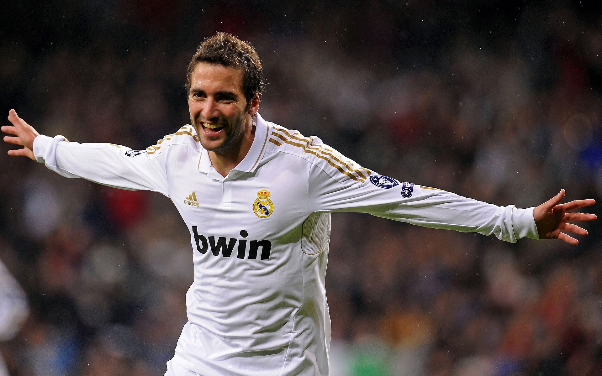 开云体育APP下载-乌拉圭险胜拉齐奥，赖斯再证大场面先生本色，逆境铸就传奇